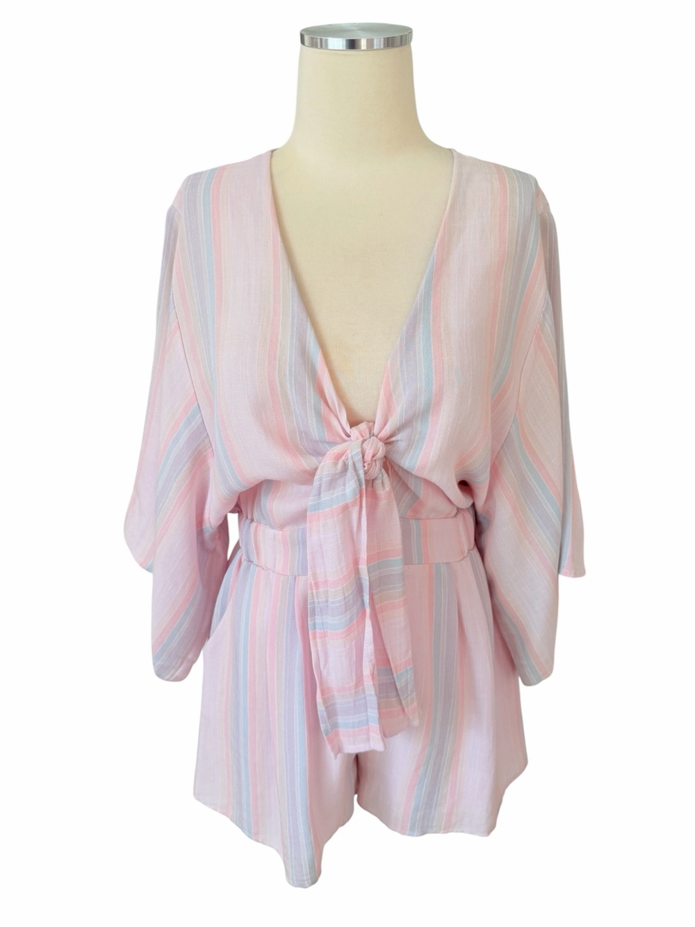 Vici Pastel Pink Striped Tie-Front Romper Sz M - Picture 1 of 8